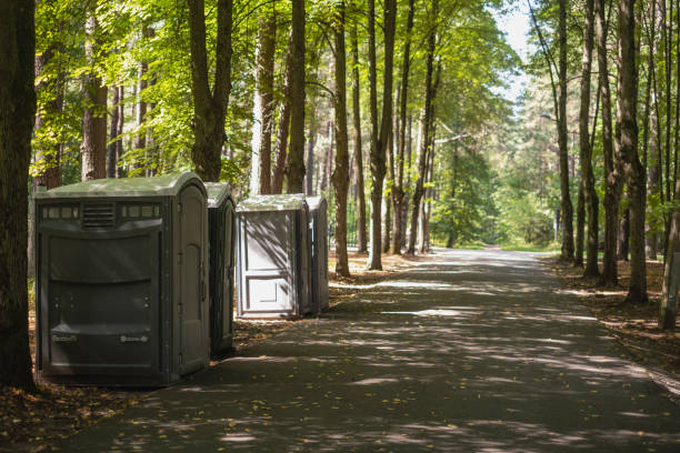 Best Porta potty delivery and setup  in North Miami Beach, FL